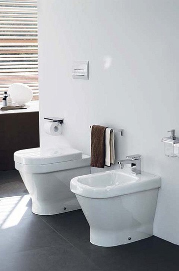 биде напольное laufen palace 8.3270.1.000.302.1