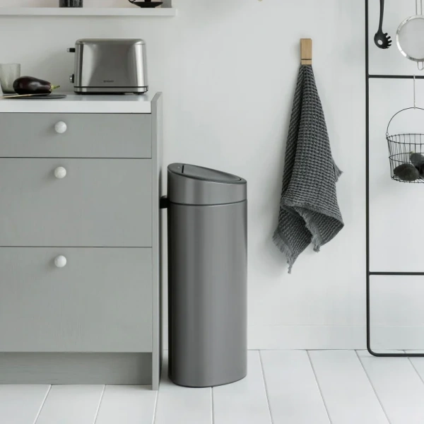 Мусорное ведро Brabantia Touch Bin New 114908