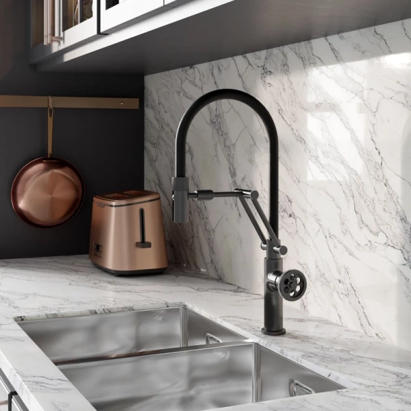 смеситель для кухни iddis grange gragmfli05 графит с гибким изливом