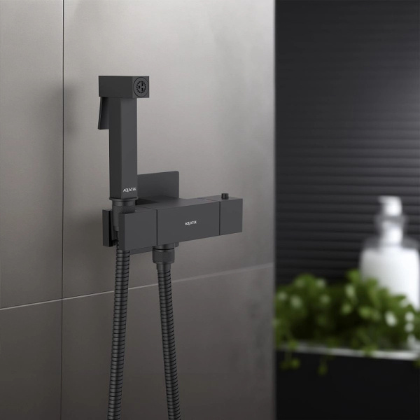 гигиенический душ со смесителем aquatek либра aq1028mb с термостатом черный матовый