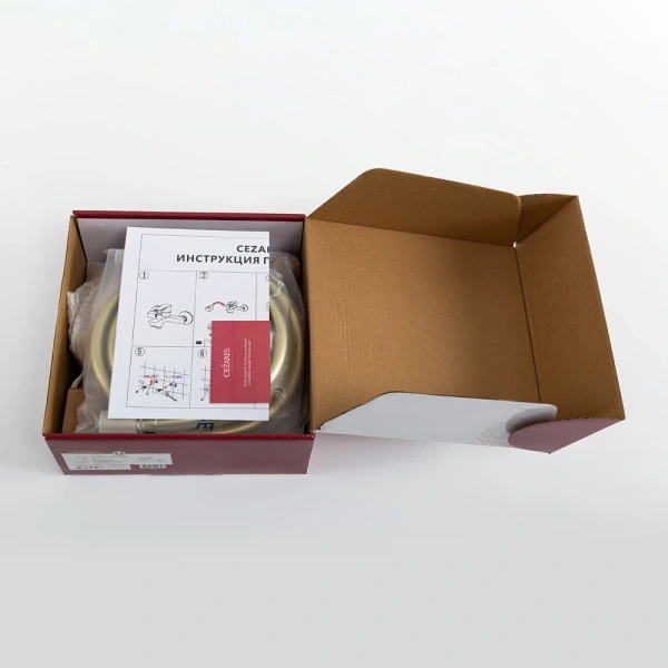 смеситель для ванны cezares stylus stylus-vd-boro с душевым гарнитуром, золотой матовый