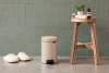 мусорное ведро brabantia newicon 149900 5 л, бежевое