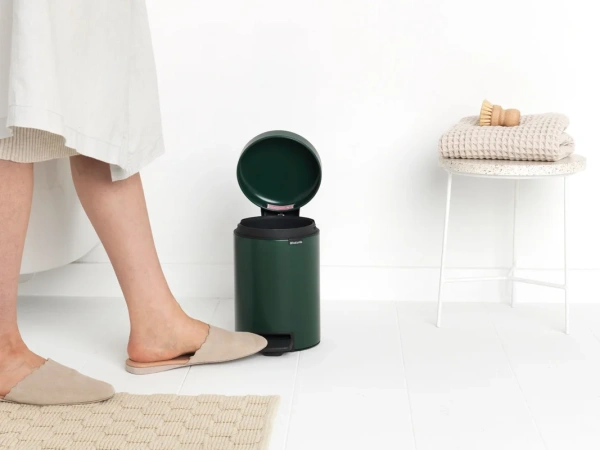 мусорное ведро brabantia newicon 304002 3 л, зеленая сосна