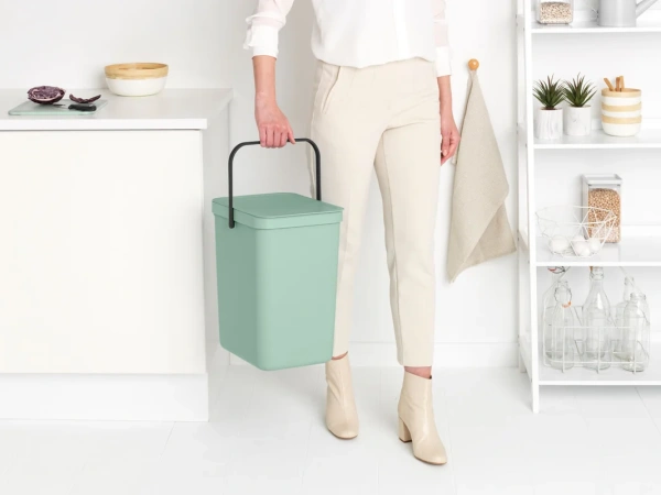 Мусорное ведро Brabantia Sort&Go 212765 25 л, мятно-голубое