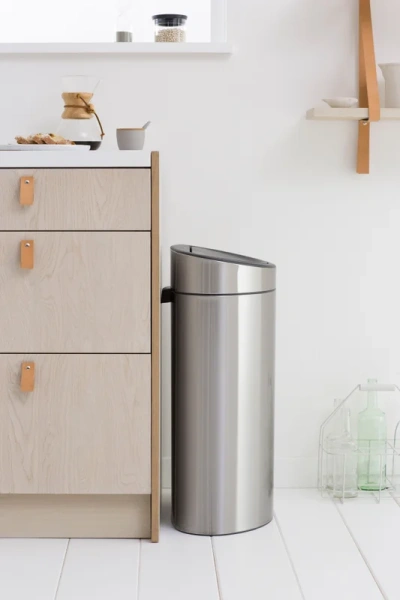 Мусорное ведро Brabantia Touch Bin New 114809