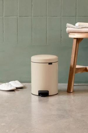 мусорное ведро brabantia newicon 149887 3 л, бежевое