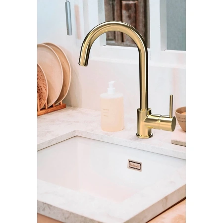 смеситель для кухни paini cox 78ot572lmkm цвет золото pvd