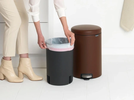 мусорное ведро brabantia newicon 208584 20 л, коричневое